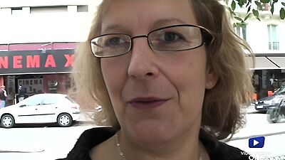 Françoise, mature in need of cock