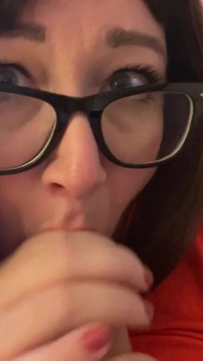 Velma is a slut for her neighbor