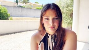 Sabryn, 24ans, aide-soignante à Marseille !
