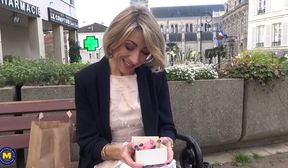 french mommy enjoys anal sex