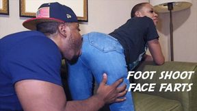 Farting On Perverted Foot Photographer - Jezebel Juice