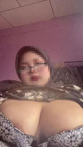 Naughty Ustazah