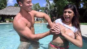 ”Hamming It Up: Sean Lawless Pounds Mia's Arab Clam”