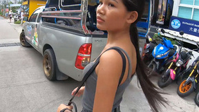 ”Real amateur Thai teen cutie banged after lunch by her temporary BF”