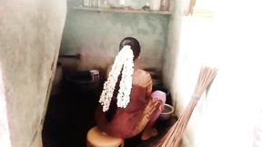 Desi Stepaunty When Cleaning Dishes Blowjob