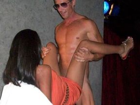 Anniversaire de Bachelorette, bonne baise !