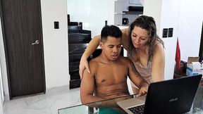 I see my stepson watching porn, I get horny just seeing how he touches himself