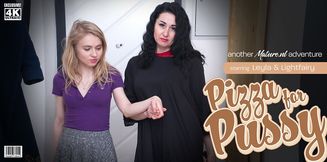 Hot mom wants pizza and pussy from her younger lesbian lover