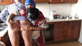 Real Amateur Maid Gives Rimjob To Her Boss