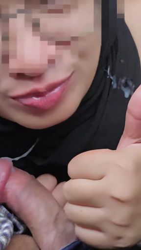 Best Compilation Of Hijab Blowjob in the Car - Minokiiko   Clip 1