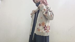 Viral! Hijab teacher big breasts colmek using Cucumber