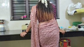 Saree Hip Press Navel Romance