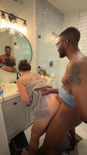 Behind the Scenes!! Psilo Siren &amp; Matt Fuck in the Morning While They Are Brushing Their Teeth!!