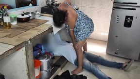 Pregnant wife invites neighbor to fix her gas stove
