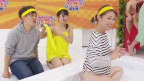 Hairy Brunette's Public HD Screw in Japan