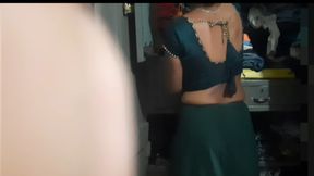18-year-old desi Indian village's beautiful sister-in-law is showing off her all by opening a petticoat blouse.