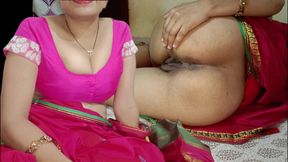 Hot Teacher Ki Chudai - Madam caught the land on the pretext of cigarettes from the student's pocket and kissed