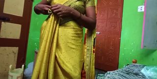 Ammu Showing Big Boobs and Changing the Saree