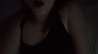 Young masturbates hotly