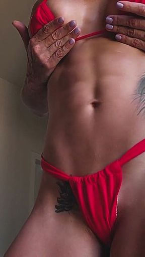 Sun-tanned Muscle Temptation