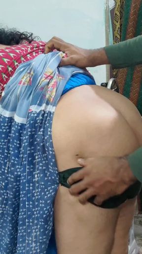 My Mother-in-law, a Tailor, Was Sewing Clothes, so I Had Sex with Her as if to Help Her.   Clip 2