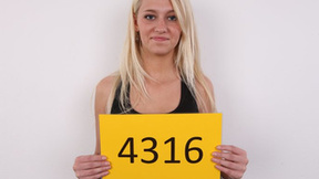 ”CZECH CASTING - First Porn Casting Lustful Tereza (4316)”