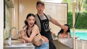 Big Tony's secret pepperoni pizza truck success gets spiced up with a hot affair, until his wife discovers it all.