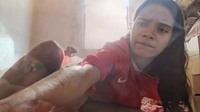 Enteada prestativa ajuda padrasto gozar gostoso