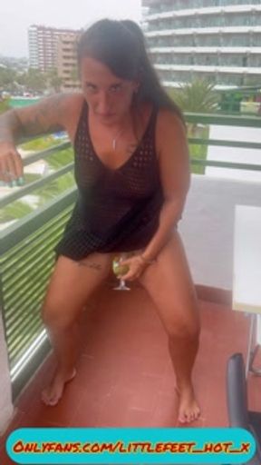 Smoking And PISSING On The Hotel💨 A Neighbor Can’t Discover Me