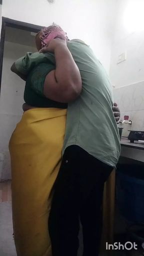 Tamil chubby akka hot with cylinder delivery boy