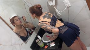 I SPIED on my boyfriend in the BATH and seduced him MASKED without him knowing who I was