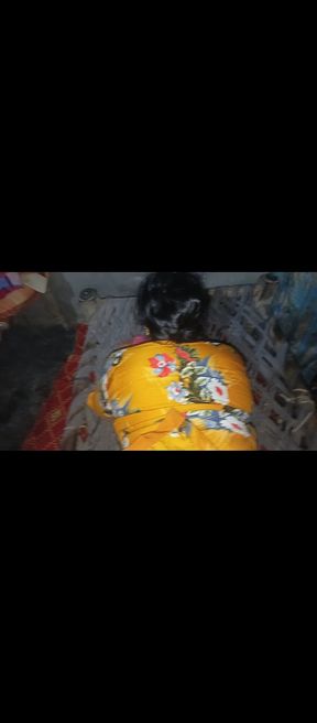 Desi Punjabi Bhabhi Fucks in Doggy Style