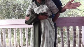 Desi ladaki ne zule par baitkar apane college teacher ke sath kiya Ganda kam