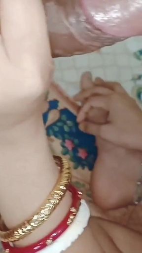 Desi High Class Beautiful Bhabhi Black Saree Amazing Figure Hot Romance and Fucked