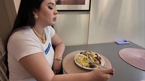 Big Ass Stepsister Fucked By Her Stepbrother After Lunch - Amateur Porn XXX