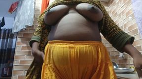 Desi girl voice story mamar bari