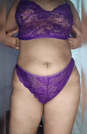 Indian mom striptease - Desi bhabhi cam show