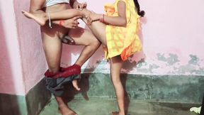 Desi wife hardsex with her boyfriend in hotel in yellow saree