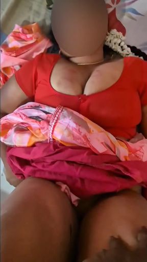 Desi Aunty Sreejaa in sexy blouse saree big melons hard fucking   Clip 1
