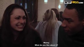 Trio Mating In Restaurant Toilet - HARDCORE MOVIE