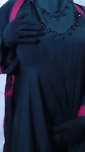 Indian beautiful hijabi Muslim couple thirsty for sex   Clip 1