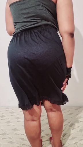Sri Lankan Girl Undressing and Dress Changing   Clip 1