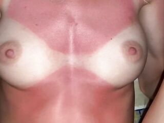SCREWING TANNED FLOOZY ON VACATION