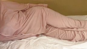 Japanese MILF masturbates in sexy lingerie on webcam