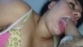 THE CUCKOLD MOANS FEELING THIS BLOWJOB SO EXTREME AND SO HOT