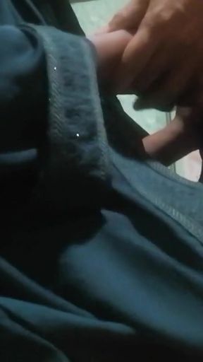 Desi vabi taka chayta asa hot sex   Clip 1