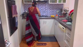 Hottest Desi Wife Saree Sex Big Ass Pressing Blowjob Face Fucking and Loud Missionary
