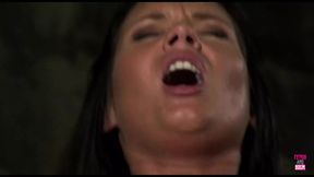 A Medieval Knight Gets a Blowjob and Shags a Maid in Her Tight Little Ass