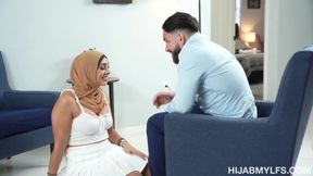 Lilly Hall: What Fans Crave from an Arab MILF