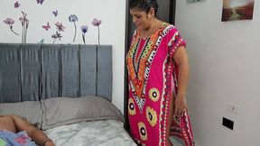 Hot MILF Masturbating